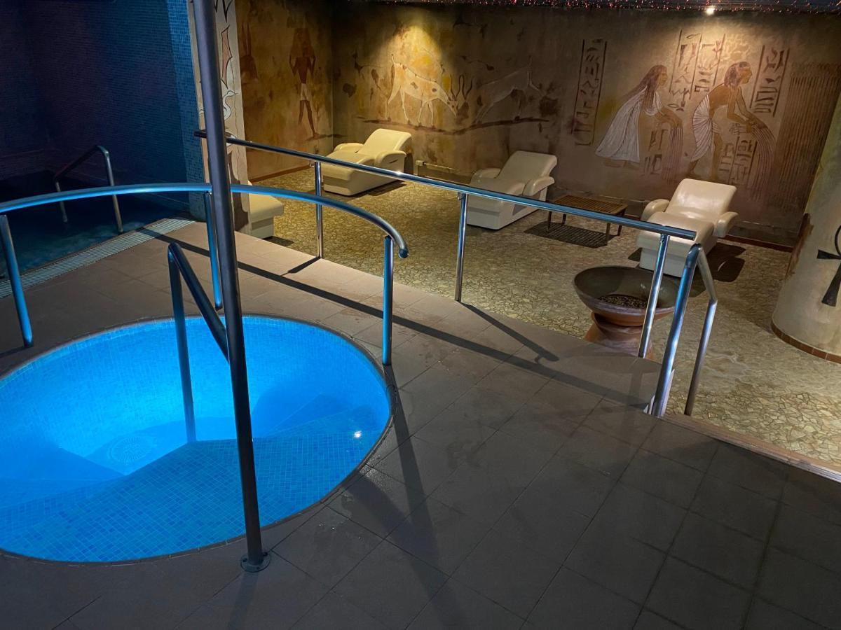 Spa Hotel Ciudad De Teruel Bagian luar foto