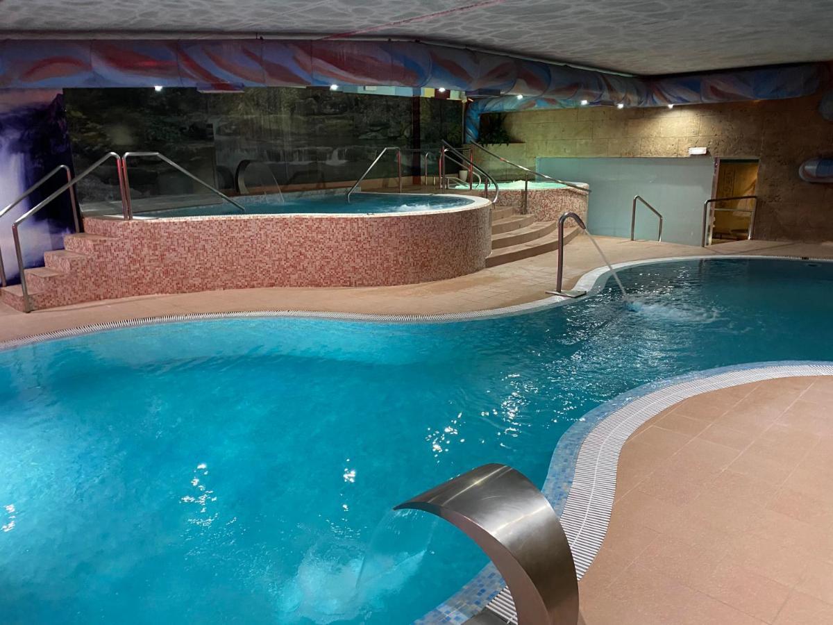 Spa Hotel Ciudad De Teruel Bagian luar foto
