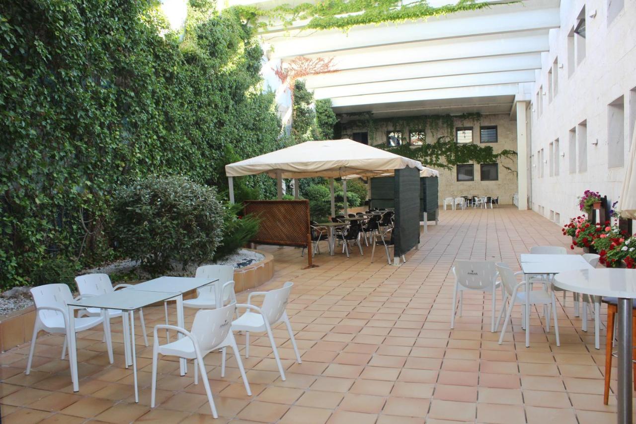 Spa Hotel Ciudad De Teruel Bagian luar foto